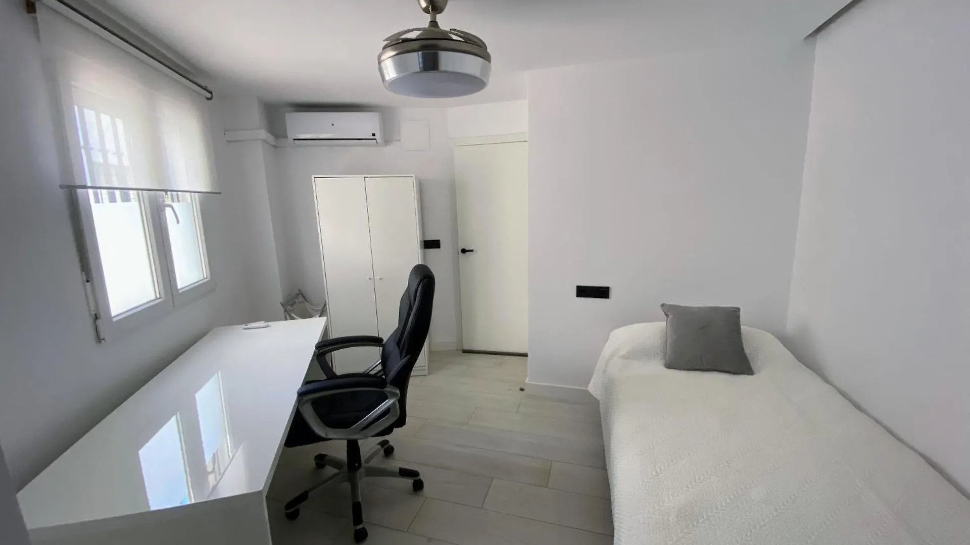 Tatil Evi Casa Moderna Con Gimnasio Villa Torremolinos