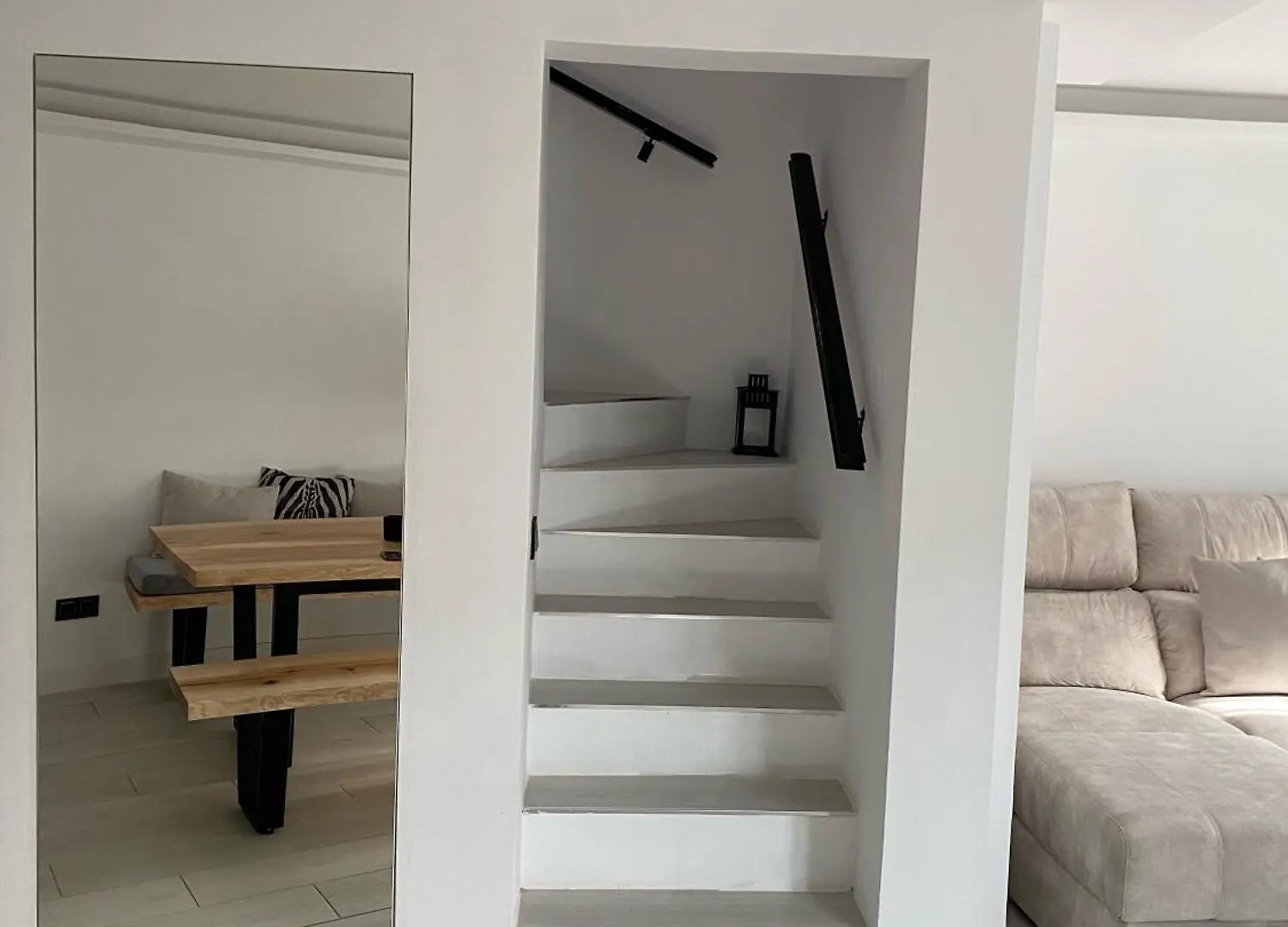 別荘 トレモリノス Casa Moderna Con Gimnasioヴィラ